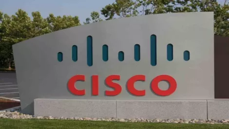 Cisco cans hosted email service