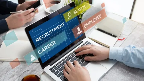 How employers' digital experience moves potential new hires