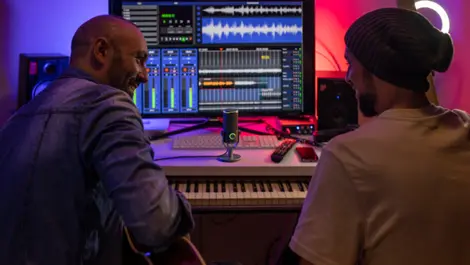 JBL reveals Quantum Stream microphones for content creators